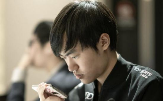 大气污染对电竞胜率的影响研究引发关注