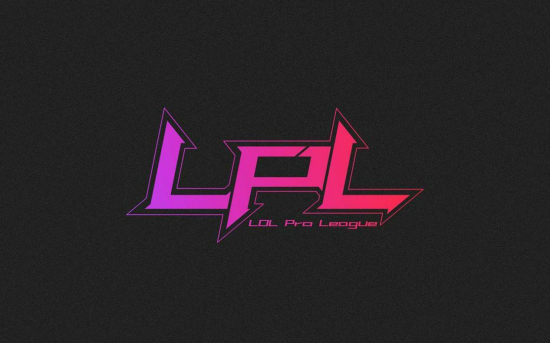 风暴英雄夺冠震撼电竞圈 LOL世界冠军失色